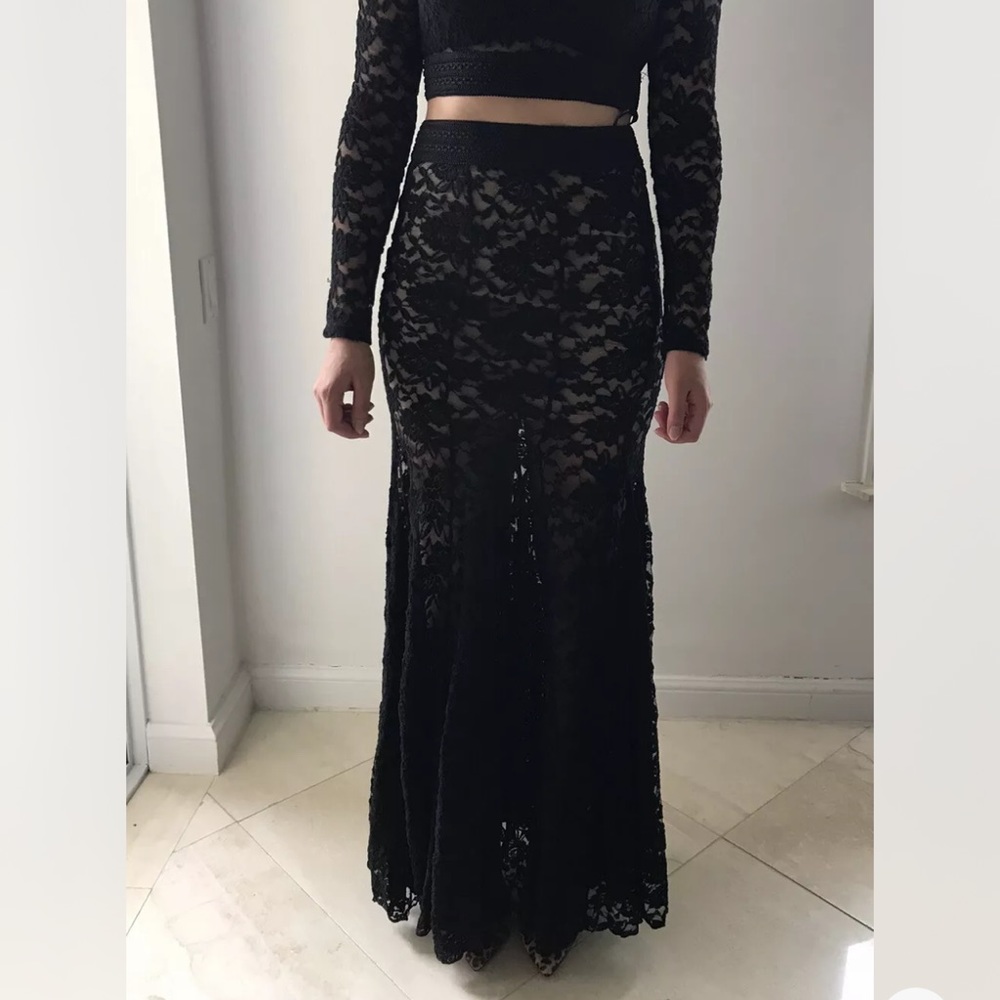 New Guess Marciano Lace Skirt Set Long Sleeve Crop Top M 6 - Picture 6 of 7